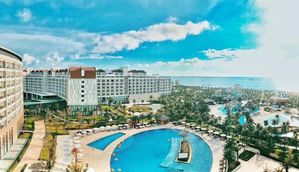 Vinoasis Phu Quoc Hotel Bien Hoa Kültér fotó